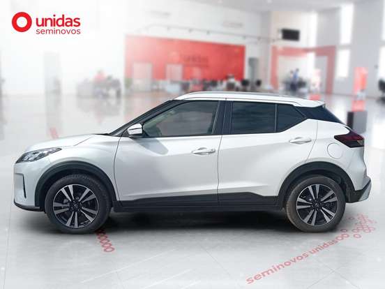 NISSAN-KICKS PLAY-2025