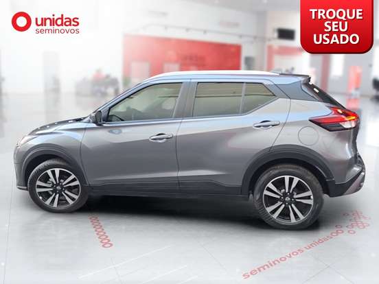NISSAN-KICKS PLAY-2025