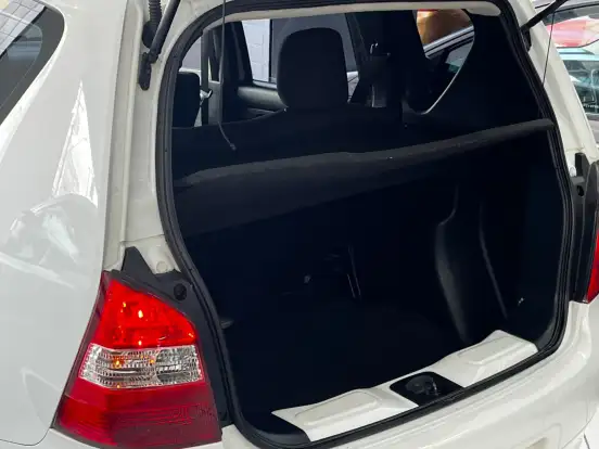 NISSAN-LIVINA-2014
