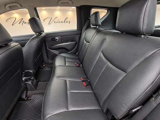 NISSAN-LIVINA-1.6 16V FLEX 4P MANUAL NISSAN-LIVINA-2012