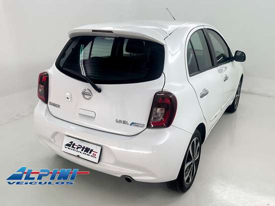 NISSAN-MARCH-1.6 SL 16V FLEXSTART 4P XTRONIC NISSAN-MARCH-2016