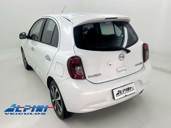 NISSAN-MARCH-1.6 SL 16V FLEXSTART 4P XTRONIC NISSAN-MARCH-2016
