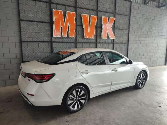 NISSAN-SENTRA-2024
