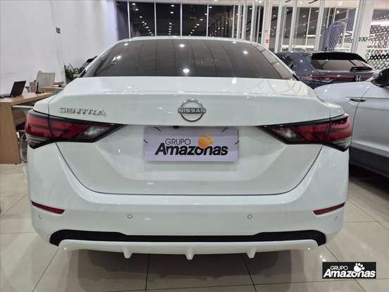 NISSAN-SENTRA-2024