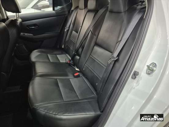 NISSAN-SENTRA-2024
