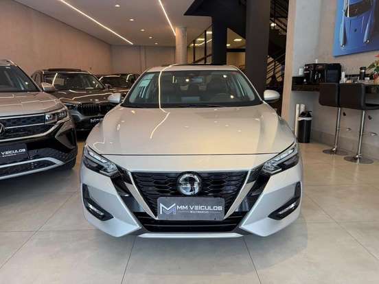 NISSAN-SENTRA-2023