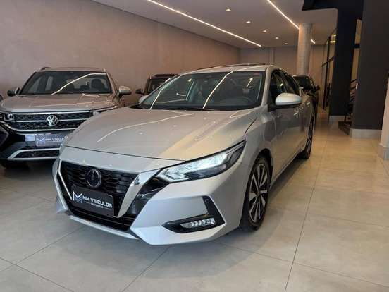 NISSAN-SENTRA-2023