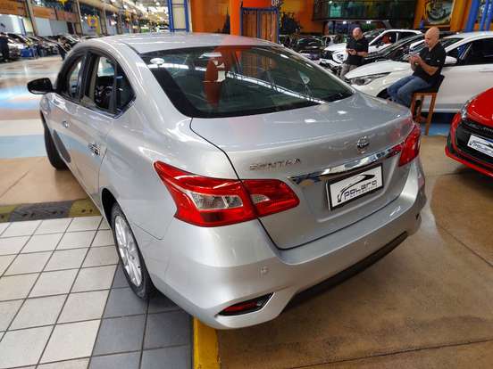 NISSAN-SENTRA-2016