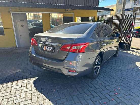 NISSAN-SENTRA-2018