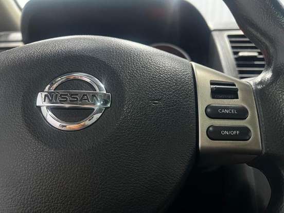 NISSAN-TIIDA-1.8 SL 16V FLEX 4P AUTOMÁTICO NISSAN-TIIDA-2010