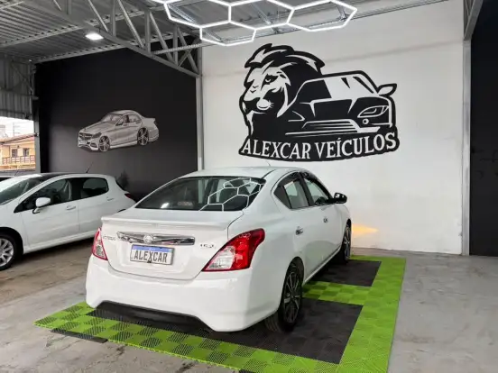 NISSAN-VERSA-1.6 16V FLEXSTART SL 4P XTRONIC NISSAN-VERSA-2018