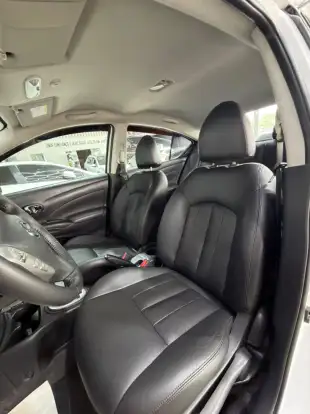 NISSAN-VERSA-2018