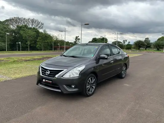NISSAN-VERSA-2018