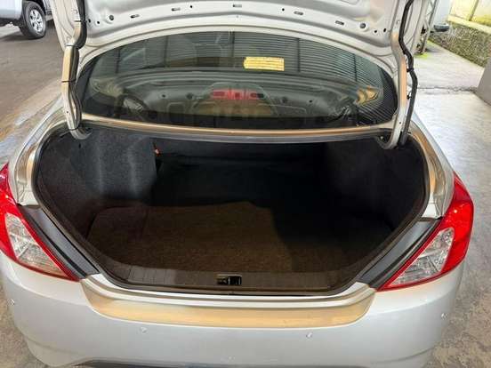 NISSAN-VERSA-1.0 12V FLEX V-DRIVE MANUAL NISSAN-VERSA-2020