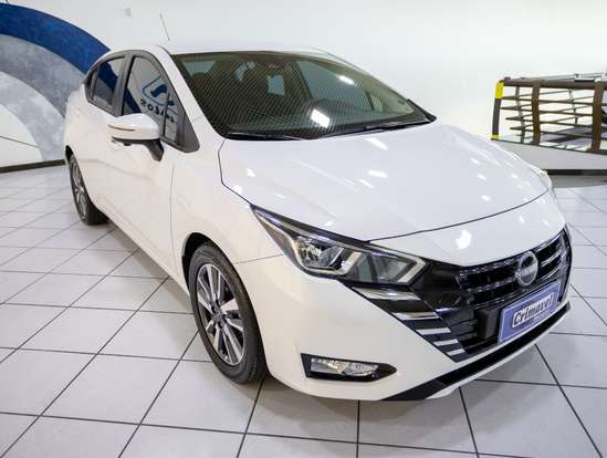 NISSAN-VERSA-2024
