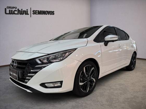 NISSAN VERSA 1.6 16V FLEX EXCLUSIVE XTRONIC