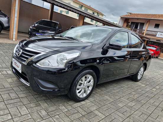 NISSAN-VERSA-1.6 16V FLEXSTART SV 4P MANUAL NISSAN-VERSA-2017
