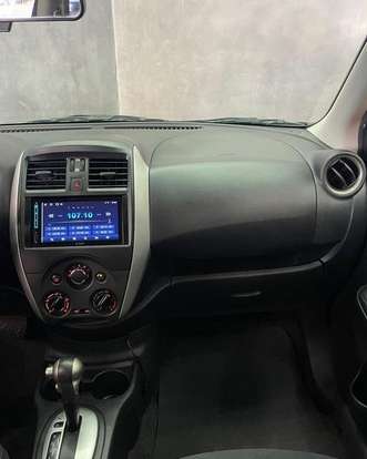 NISSAN-VERSA-2018