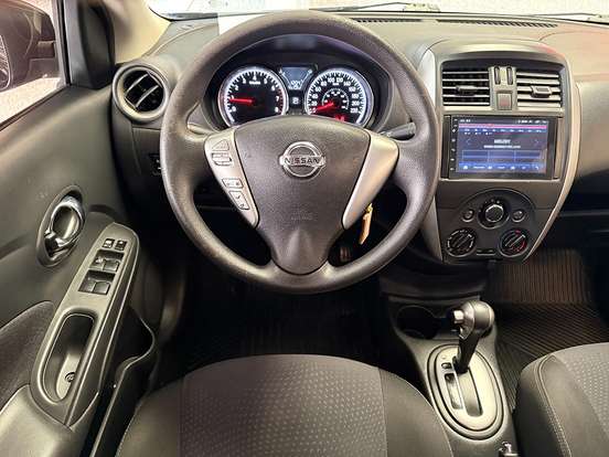 NISSAN-VERSA-1.6 16V FLEXSTART SV 4P XTRONIC NISSAN-VERSA-2018