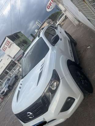 NISSAN-FRONTIER-2021