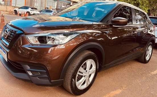 NISSAN-KICKS-2020