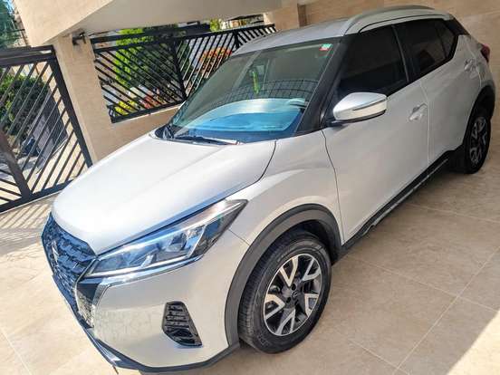 NISSAN-KICKS-2023