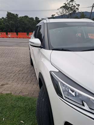 NISSAN-KICKS-2023