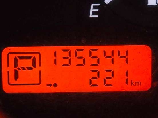 NISSAN-TIIDA-1.8 SL 16V FLEX 4P AUTOMÁTICO NISSAN-TIIDA-2011
