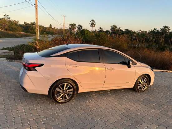 NISSAN-VERSA-2025