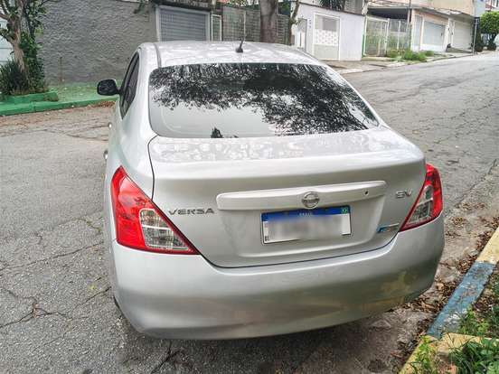NISSAN-VERSA-1.6 16V FLEX SL 4P MANUAL NISSAN-VERSA-2011