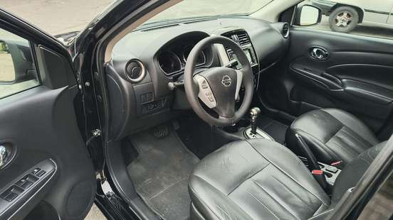 NISSAN-VERSA-2016