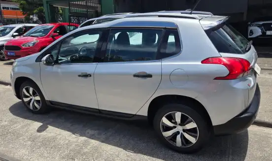PEUGEOT-2008-2015