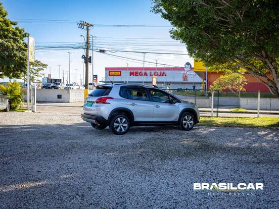 PEUGEOT-2008-1.6 16V FLEX GRIFFE 4P AUTOMÁTICO PEUGEOT-2008-2018