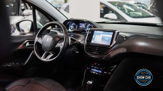 PEUGEOT-2008-2015