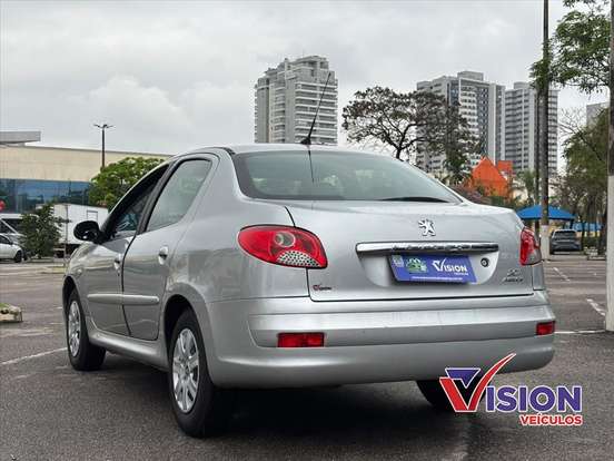PEUGEOT-207-1.4 XR PASSION 8V FLEX 4P MANUAL PEUGEOT-207-2011