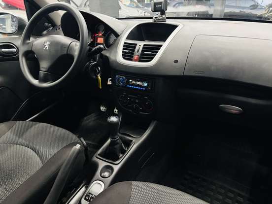 PEUGEOT-207-1.4 XR SPORT SW 8V FLEX 4P MANUAL PEUGEOT-207-2011