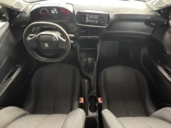 PEUGEOT-208-2023