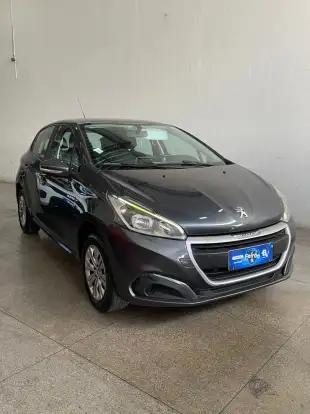 PEUGEOT-208-2018