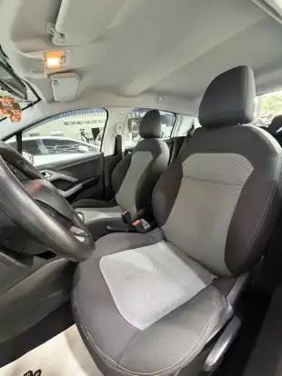 PEUGEOT-208-2014