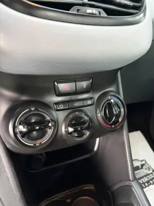 PEUGEOT-208-2014