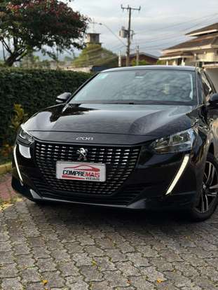 PEUGEOT-208-2023