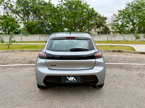 PEUGEOT-208-2024