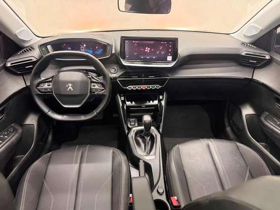 PEUGEOT-208-2023
