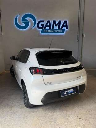 PEUGEOT-208-2024