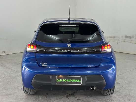 PEUGEOT-208-2021
