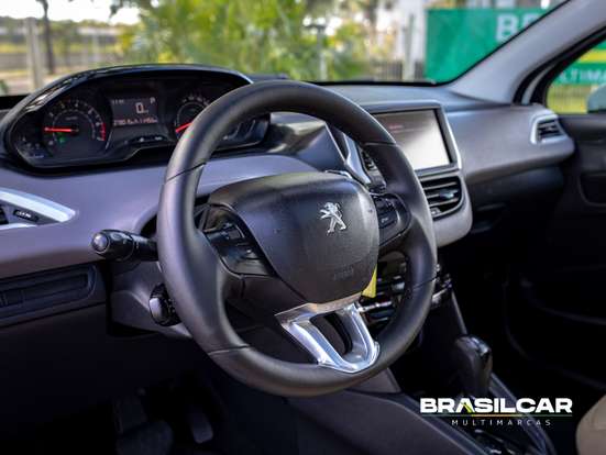 PEUGEOT-208-1.6 ALLURE 16V FLEX 4P AUTOMÁTICO PEUGEOT-208-2017