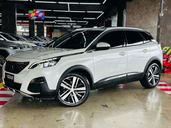 PEUGEOT-3008-2018