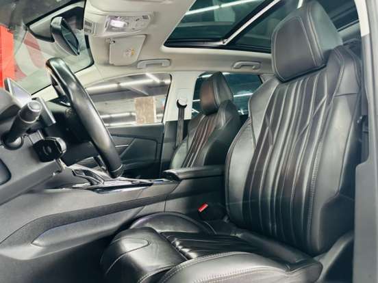 PEUGEOT-3008-1.6 GRIFFE THP 16V GASOLINA 4P AUTOMÁTICO PEUGEOT-3008-2018
