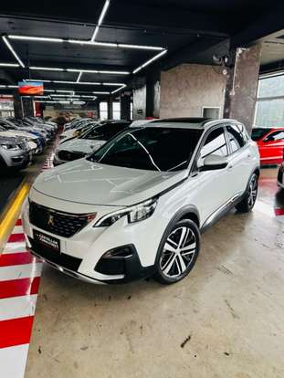 PEUGEOT-3008-2018