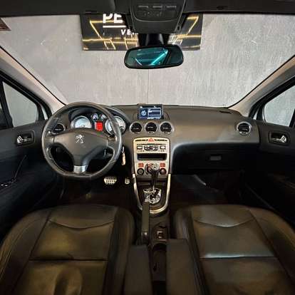 PEUGEOT-308-2015